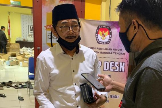 Senator Hudarni Rani Datangi KPU Bangka Tengah Tinjau Kesiapan Pilkada - JPNN.COM