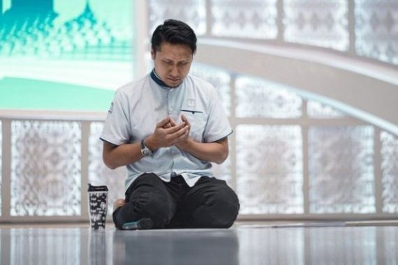 Arie Untung Kirim Doa untuk Penumpang Sriwijaya Air SJ182 - JPNN.COM
