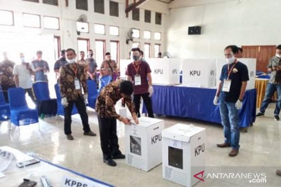 Belasan Anggota KPPS Kabupaten Mukomuko Mundur, Ini Penyebabnya - JPNN.COM