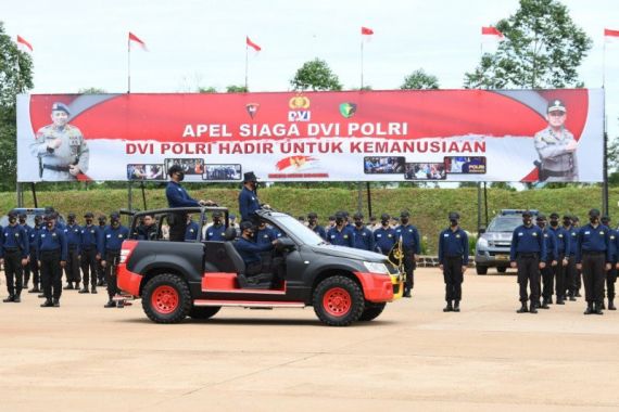 Menurut Brigjen Rusdiyanto, 4.120 Personel Brimob Terlatih Siap Diterjunkan - JPNN.COM