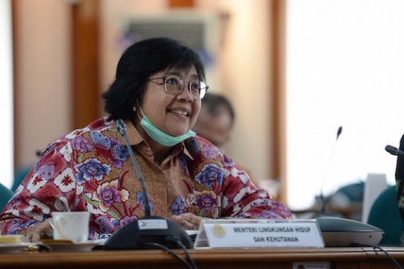 Menteri Siti Nurbaya: Indonesia Punya Target Ambisius Menahan Laju Perubahan Iklim - JPNN.COM