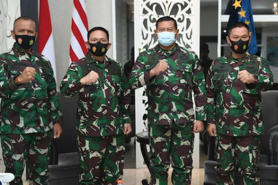Selamat, 3 Perwira Tinggi TNI AL Resmi Naik Pangkat Termasuk Panglima Kolinlamil - JPNN.COM