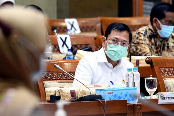 Jokowi Diminta Ganti Terawan dengan Pakar Kesehatan Kompeten - JPNN.COM
