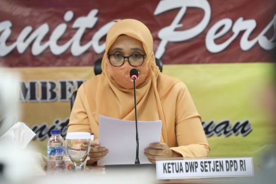 Dharma Wanita Persatuan Setjen DPD RI Dukung Pembangunan Melalui Ketahanan Keluarga - JPNN.COM