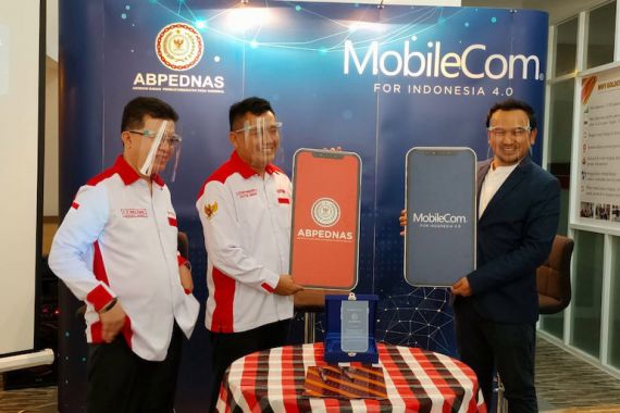 Ini Upaya MobileCom dan ABPEDNAS Geber 74 Ribu Desa Go Digital - JPNN.COM