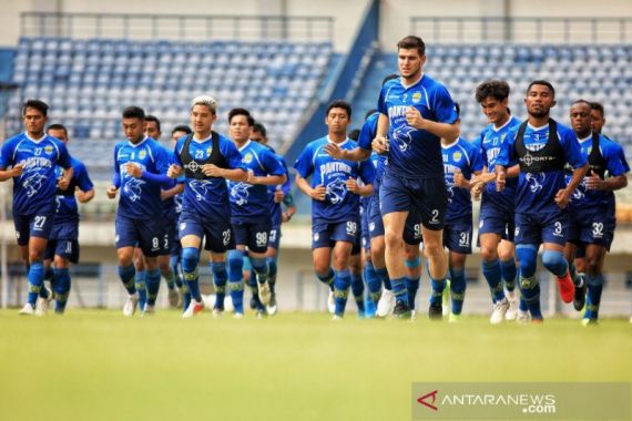 Instruksi Pelatih Persib Bandung Pada Pemain, Tegas! - JPNN.COM