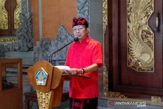 Gubernur Koster Bilang Tak Ada Niat Sengsarakan Masyarakat Bali - JPNN.COM