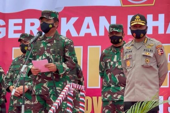 TNI dan Polri Gelar Gerakan Bakti Sosial dan Dialog Lintas Agama - Pemuda di Poso - JPNN.COM