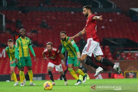 Scholes Bandingkan Dirinya Dengan Bruno Fernandes - JPNN.COM