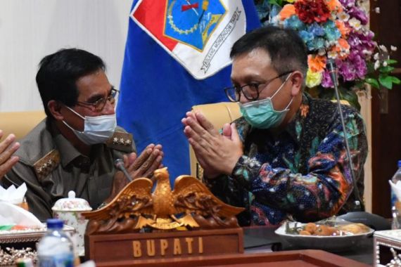 Soal Banpres UMKM, Bupati Sehan Landjar Meminta Maaf kepada Presiden Jokowi - JPNN.COM