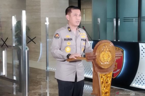 Penjelasan Brigjen Pol Rusdi Tentang Jenazah Okky Bisma Kru Kabin Pesawat Sriwijaya Air SJ-182 - JPNN.COM