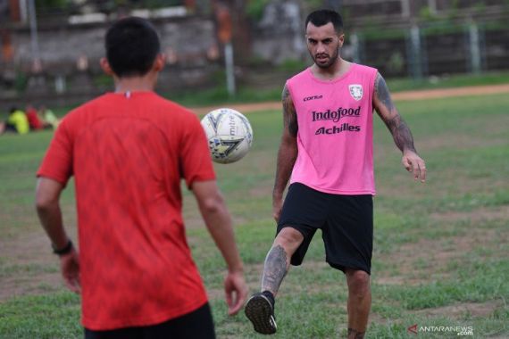 Gelandang Bertahan Bali United Digoda Sejumlah Klub Swedia - JPNN.COM