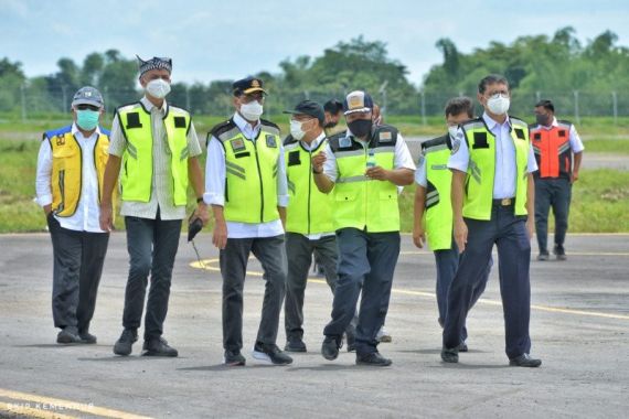 Kejar Target 2021, Menhub Pantau Langsung Pembangunan Bandara Ngloram - JPNN.COM