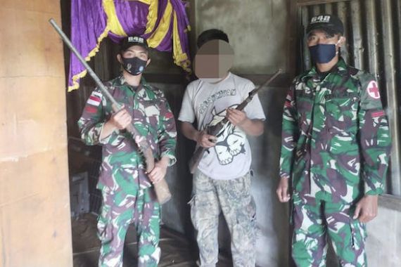 Kabar Gembira dari TNI Soal Dua Senjata Api di Perbatasan - JPNN.COM
