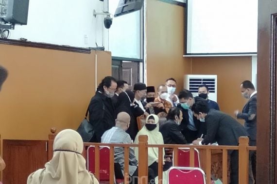 Polda Metro Jaya Hadirkan Ahli Bahasa dan Pidana di Sidang Praperadilan Habib Rizieq - JPNN.COM