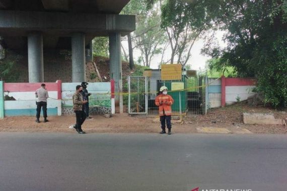 Bau Gas Sangat Menyengat di Cakung Barat, Petugas Damkar Sudah Bergerak - JPNN.COM