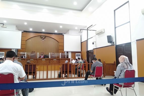 Sidang Praperadilan Habib Rizieq, Penyidik Polda Metro Jaya Menyampaikan Jawaban - JPNN.COM