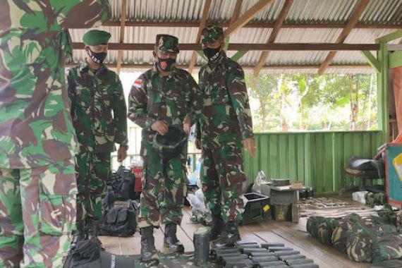 7 Personel TNI Dipimpin Kapten Inf Beben Bima Terjun Langsung ke Pos, Ada Apa? - JPNN.COM