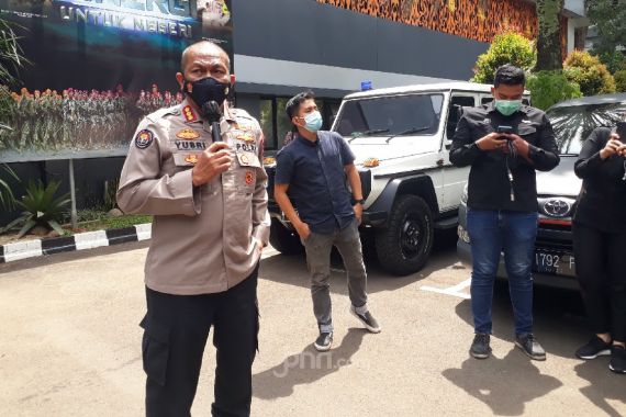 Kosmetik Ilegal di Bekasi Beroperasi Sejak 2018, Kombes Yusri: Karyawan Tak Memiliki Keahlian - JPNN.COM