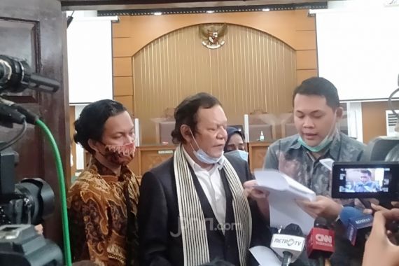 Kubu Habib Rizieq Menghadirkan Saksi Fakta dan Ahli, Polisi Tak Ambil Pusing - JPNN.COM