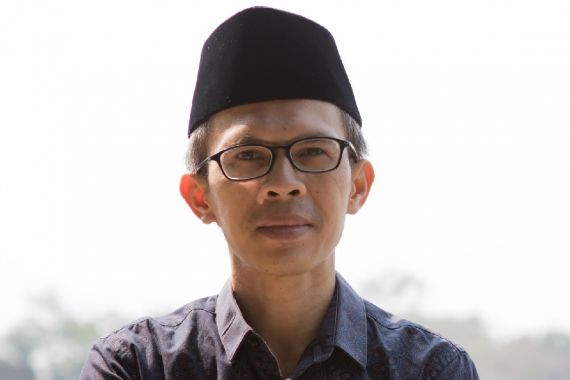 Kang Ujang: Kalau Jokowi Jatuh, PDIP Juga yang Tercoreng - JPNN.COM