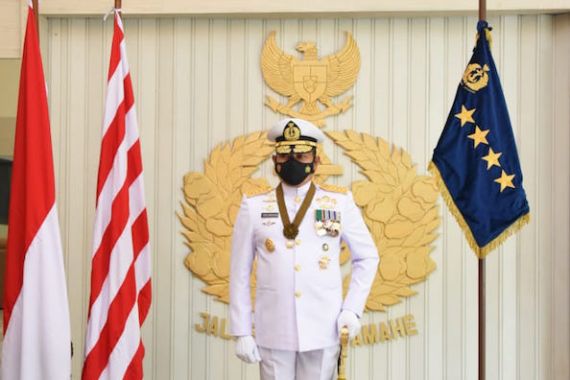 Selamat, Laksamana TNI Yudo Margono Terima Bintang Kehormatan Bhayangkara Utama - JPNN.COM