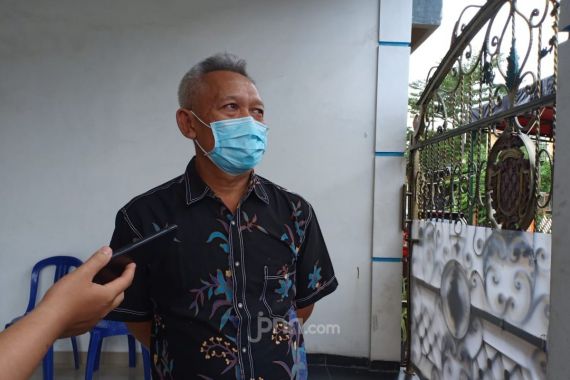 Pilot NAM Air Didik Gunardi Jadi Penumpang Sriwijaya Air, Keluarga Tidak Sanggup Nonton TV - JPNN.COM