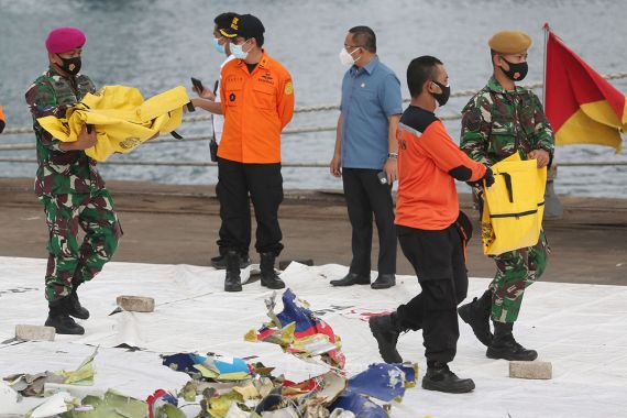 Hari Ini, 3 Korban Sriwijaya Air Teridentifikasi, Berikut Nama-namanya - JPNN.COM