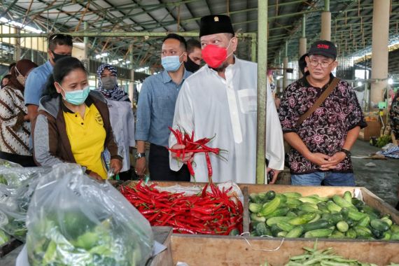 Ketua DPD RI Ingin Pasar Dukung Pemulihan Ekonomi Masyarakat - JPNN.COM