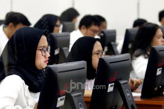 Guru Honorer Tagih Janji Mendikbud soal Pembelajaran Persiapan Tes PPPK - JPNN.COM