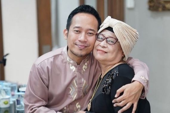 Ibunda Denny Cagur Meninggal Dunia, Anwar BAB Turut Berduka - JPNN.COM