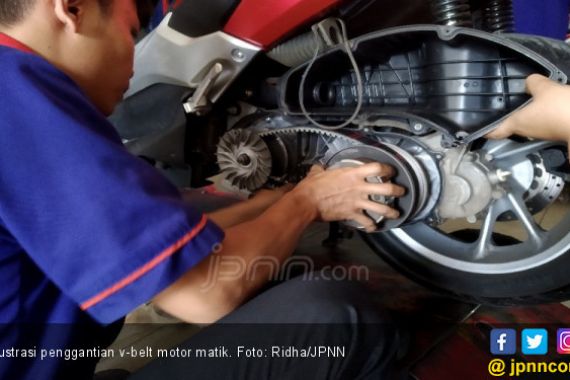 Kenali Tanda-tanda CVT Motor Matik Rusak - JPNN.COM