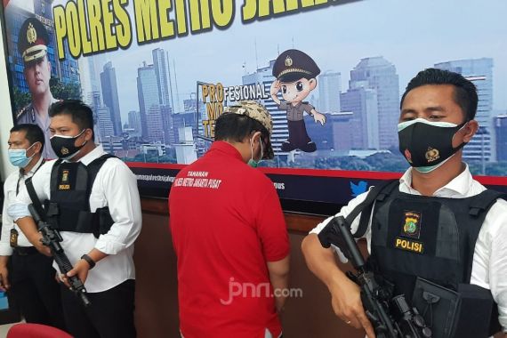 Skandal Asmara Sesama Jenis di Wisma Atlet, Polisi Tetapkan Satu Tersangka - JPNN.COM