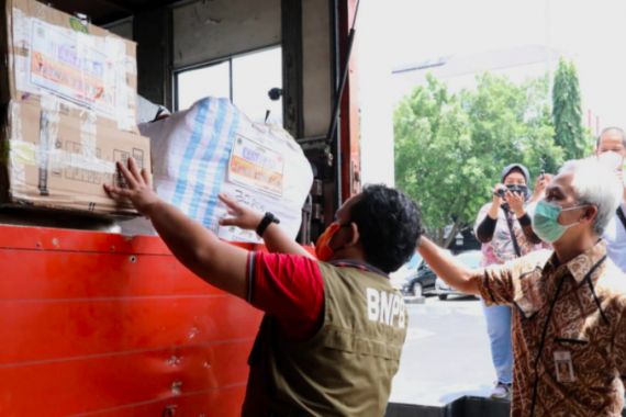 15 Relawan Bawa Bantuan dan Mandat dari Pak Ganjar untuk Korban Gempa Sulbar - JPNN.COM