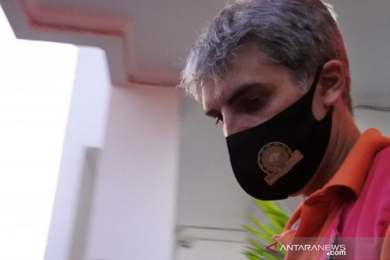 Nizzardo Fabio, WN Italia Tersangka Korupsi Rp 1,3 Triliun di Labuan Bajo Ditahan - JPNN.COM