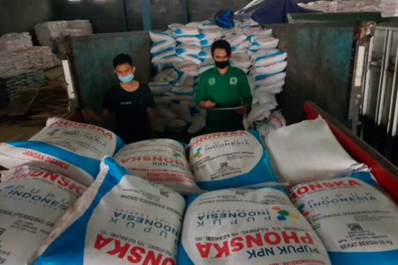 Pupuk Indonesia Siapkan Stok 113.856 ton untuk Penuhi Kebutuhan Petani di Jabar, Banten & DKI - JPNN.COM