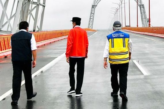 Jokowi: dari 12 Jam Jadi 3 Jam - JPNN.COM