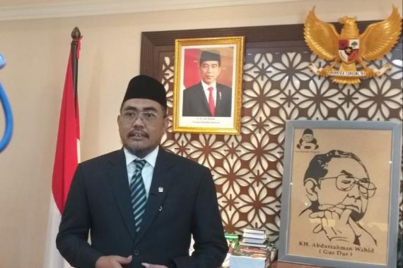Gus Jazil Kritisi Kebijakan Jokowi soal Investasi Miras - JPNN.COM