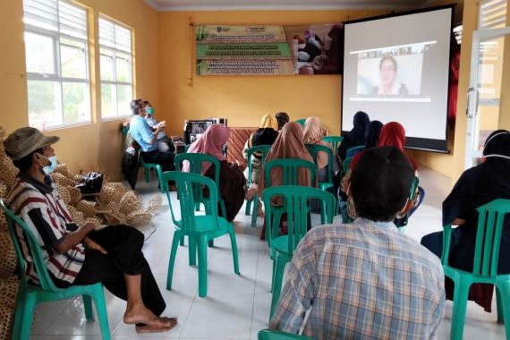 APP Sinar Mas Menggelar Pelatihan UMKM Mitra Binaan, Menggandeng Yayasan Doktor Sjahrir dan Shopee - JPNN.COM