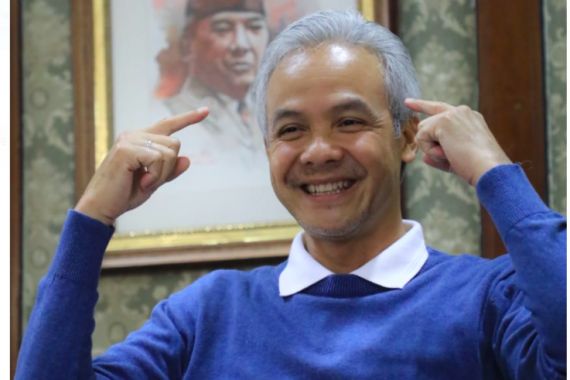 Ganjar Pranowo Makin Berkibar, Prabowo, Anies dan Sandiaga Uno Malah Anjlok - JPNN.COM