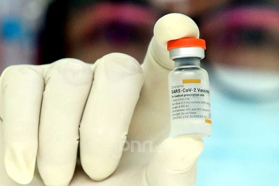 Tiongkok Akui Efektivitas Vaksin Sinovac Rendah - JPNN.COM