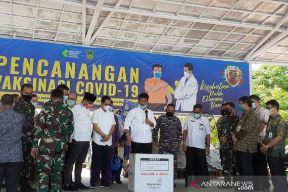 Enam Warga Batam Alami KIPI Usai Divaksin Covid-19 - JPNN.COM