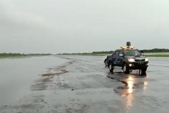 Pengumuman: Bandara Ahmad Yani Semarang Ditutup Sementara - JPNN.COM