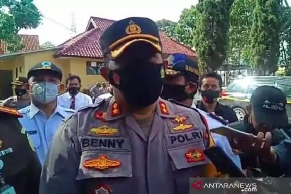AKBP Ady Benny Siagakan Ratusan Personil - JPNN.COM