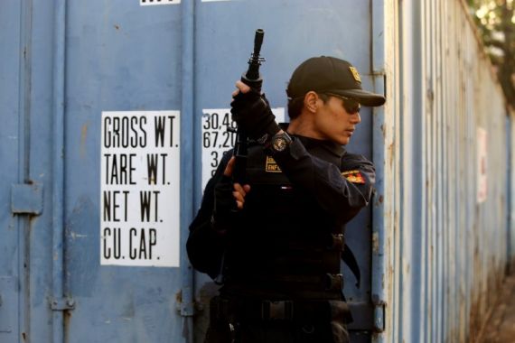 Bea Cukai Libas Penyelundupan Narkoba di Wilayah Perbatasan RI-Malaysia - JPNN.COM