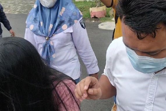 Polisi Temukan 9 Paket Sabu Saat Menangkap Mantan Istri Andika Kangen Band - JPNN.COM