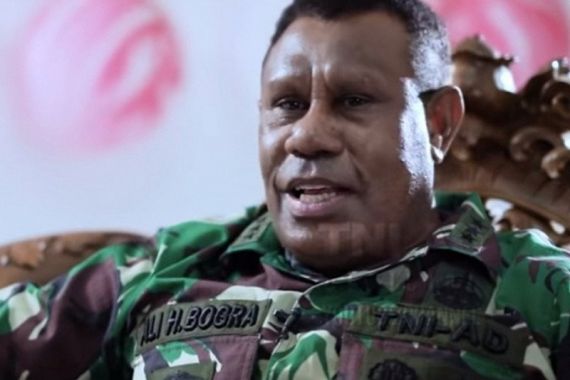 Letjen Ali Hamdan Bogra: Tentara Disiapkan Berperang, Tidak Usah Takut Mati - JPNN.COM