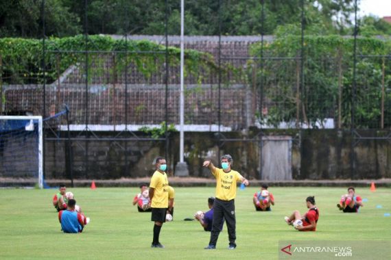 Pelatih Bali United Bilang Begini soal Piala Menpora 2021 - JPNN.COM