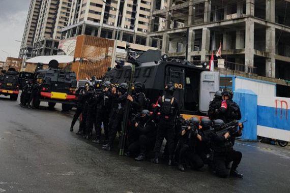 Distrik 1 Meikarta Jadi Arena Latihan Gegana, Penghuni Makin Aman - JPNN.COM