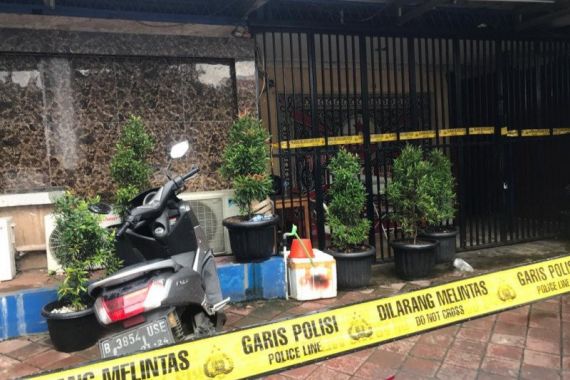 Oknum Polisi Menembak Anggota TNI: Inilah Penampakan Kafe RM, Tergolong Bandel - JPNN.COM